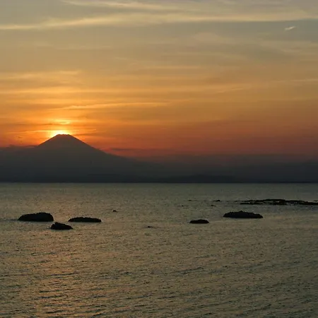 叶山町画布叶山公园旅馆别墅 外观 照片